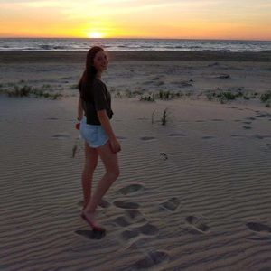 Meet your Posher, Emma